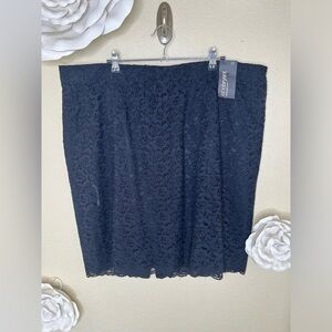 NTM: Lane Bryant New with Tags Black Lace Pencil Skirt with Scallop Hem Sz 22